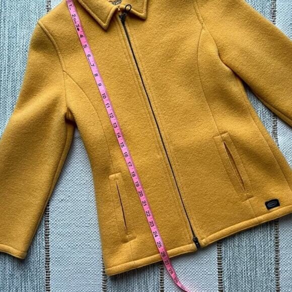 Giesswein Yellow 100% Pure New Wool Zip Up Jacket Women’s Size 36 US Small - Picture 5 of 10